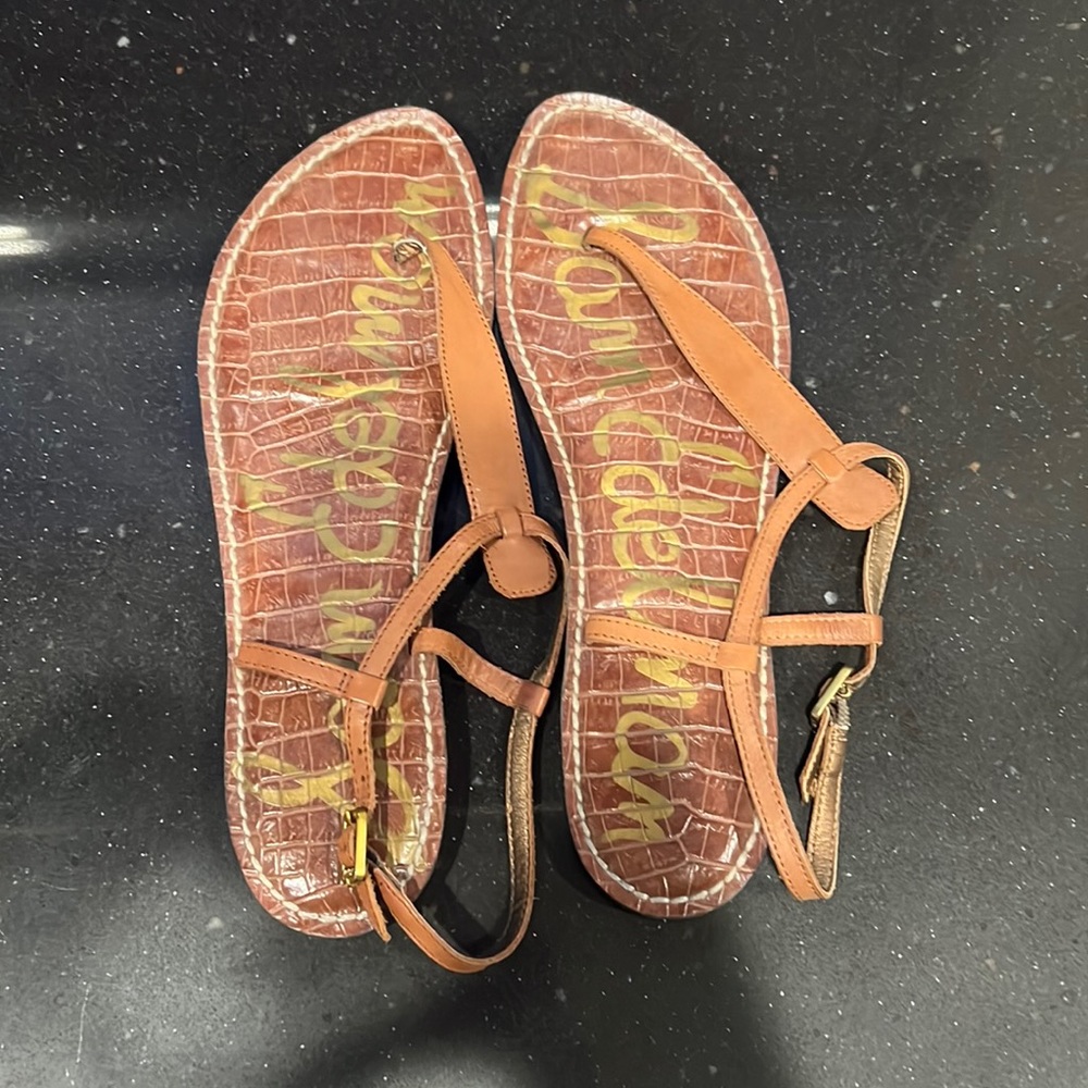 Gigi T-strap Flat Sandals